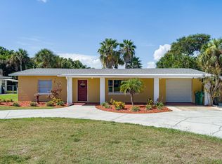 133 W Leon Ln, Cocoa Beach, FL 32931