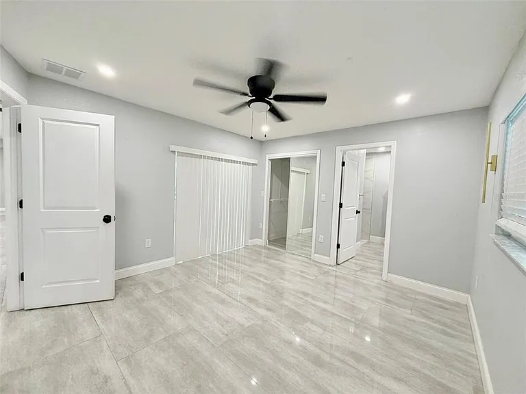 1543 Heather Way — Photo 7