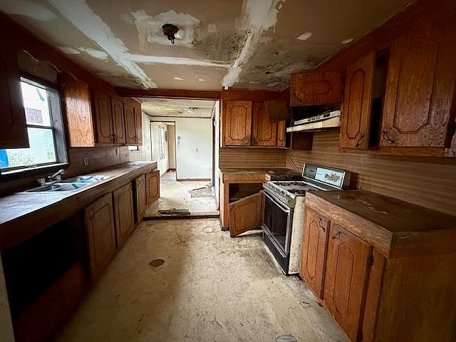 2620 Isaac St, Houma, LA 70363 | Zillow