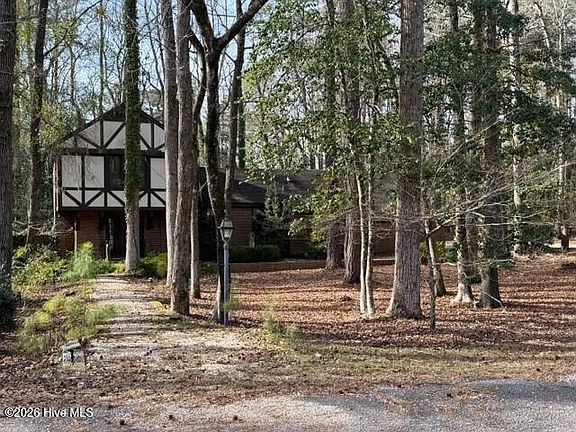 2nd image of 509 Bentmoor Drive