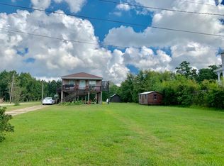 5962 Hand Rd, Pass Christian, MS 39571