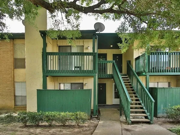 1516 Bay Area Blvd APT L6, Houston, TX 77058