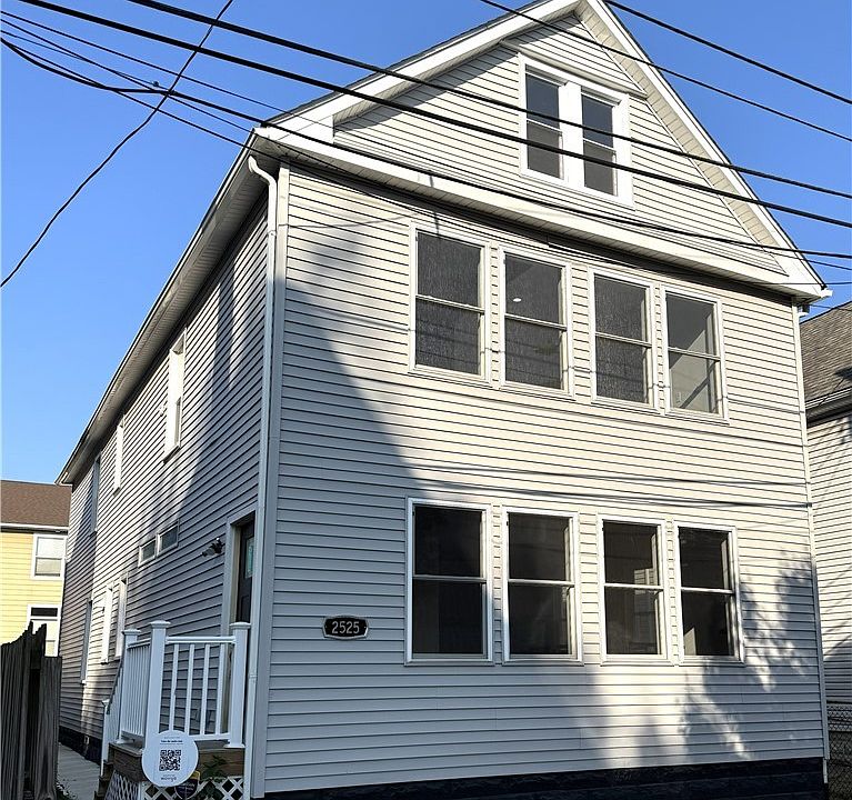 1st image of 2525 Thurman Ave