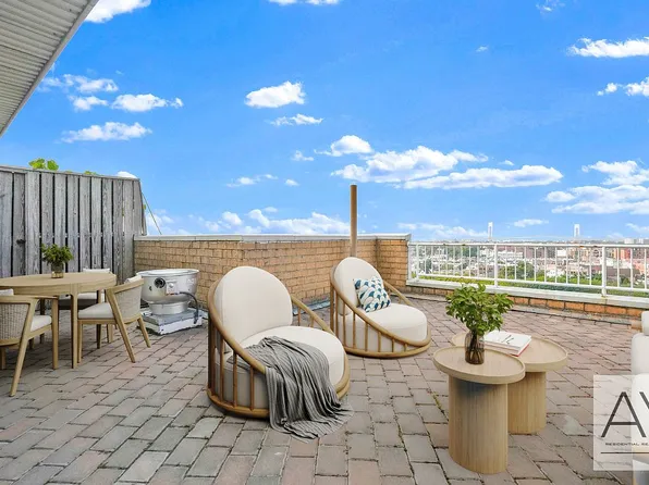 420 64th St Unit Penthouse 6, Brooklyn, NY 11220