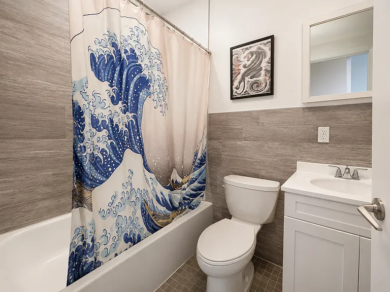 583 Onderdonk Ave #2L — Photo 10