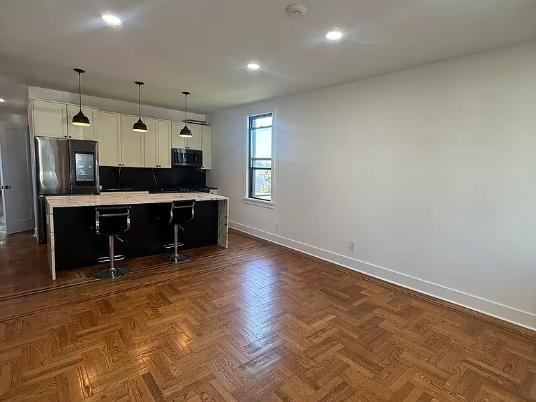 40 Sterling Ave #1 — Photo 8