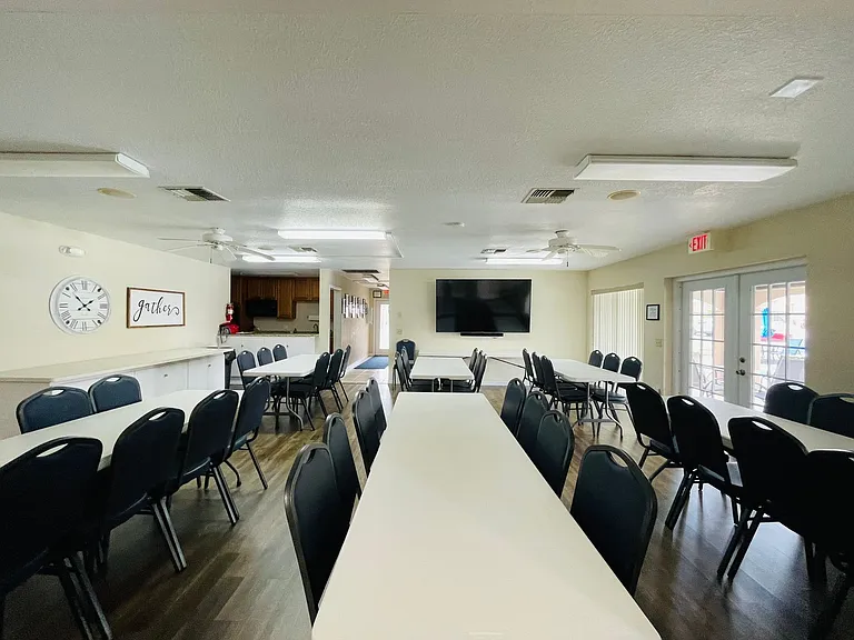 25100 Sandhill Blvd #Q201 — Photo 19