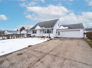 158 Dehoff Dr, Austintown, OH 44515