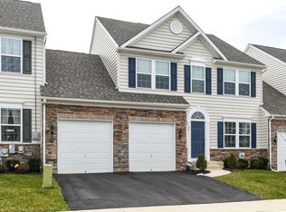 31 Vaughn Ln, Newark, DE 19702