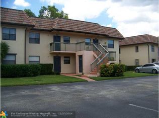 10541 NW 10th St #103, Hollywood, FL 33026