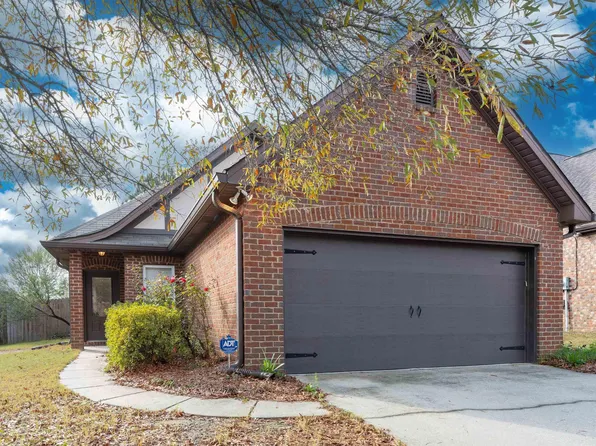 6449 Southern Trace Dr, Leeds, AL 35094