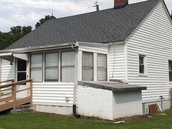 3rd image of 67 Burge Ln