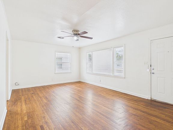 5th image of 4308 S Jackson St