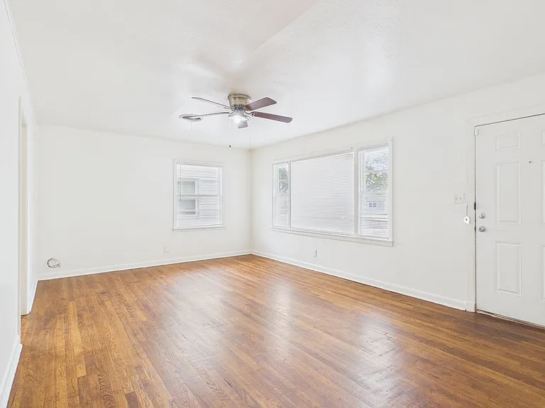 4308 S Jackson St — Photo 5