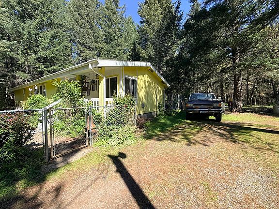 2nd image of 450 Jackadel Ln