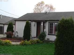 1141 SE Cedar St, Dundee, OR 97115