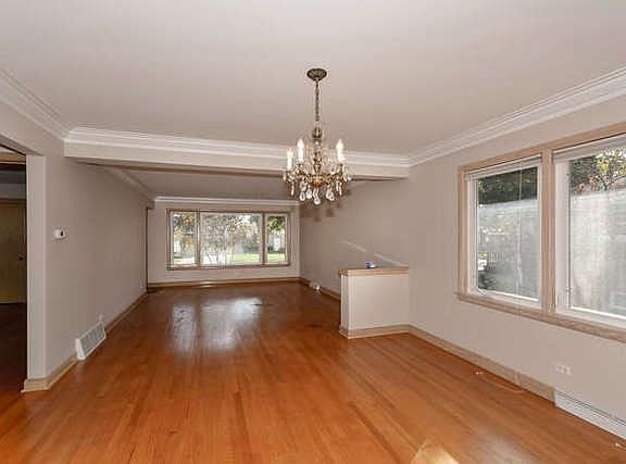 3rd image of 10140 Alice Ct