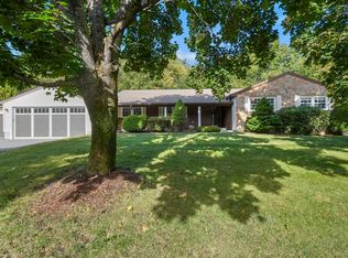 16 Burbank Ln, Lancaster, MA 01523