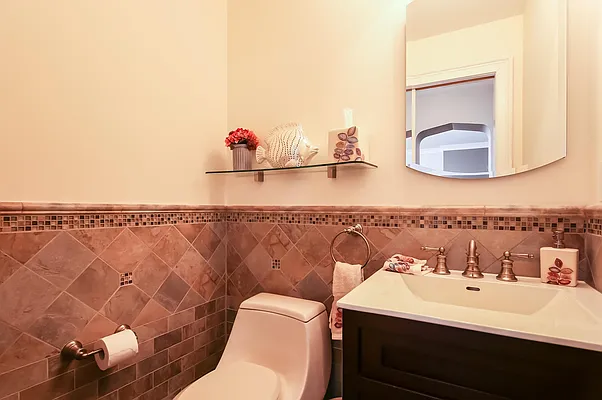 Sold by Fillmore | media 15