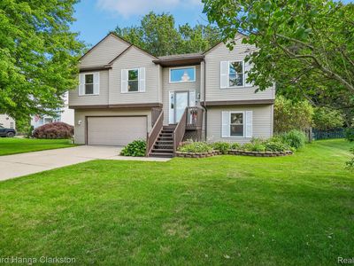 2787 Riverside Dr, Waterford, MI, 48329