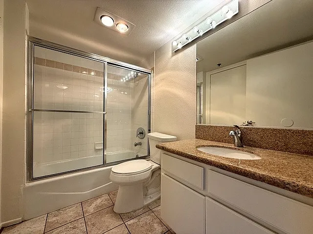 Midvale Towers — Photo 129