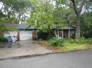 955 McFarlan Ave, Fort Walton Beach, FL 32547