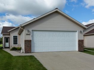 2845 35th St S, Moorhead, MN 56560
