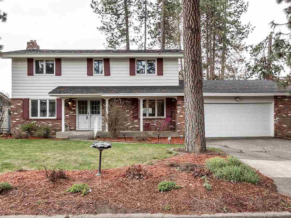 1st image of 2646 E 39th Ave
