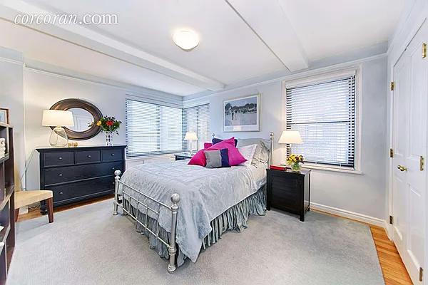 Sold by Corcoran | media 6