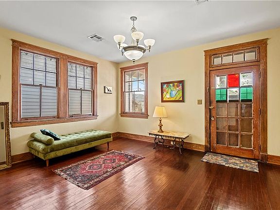5th image of 2641 Ursulines Ave