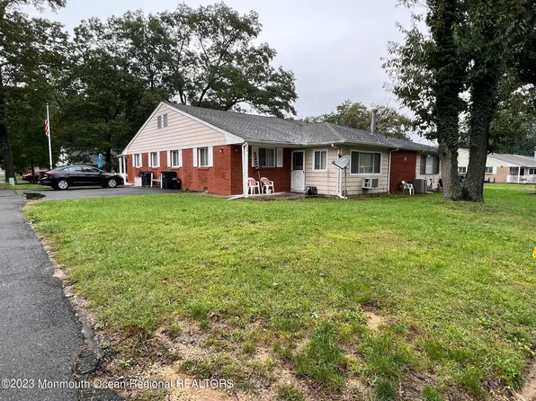 13 Dove Street #B, Manchester, NJ 08759