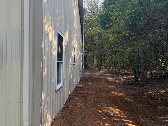 5th image of 330 Hendrickson School Road