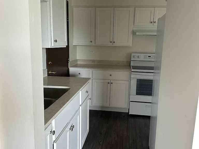 10712 Marylane #3B — Photo 2