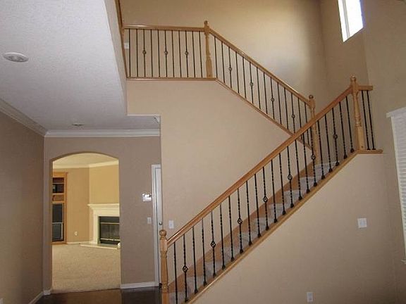 Entryway stair case