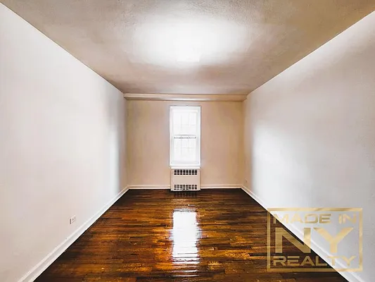 Rented by Made In NY Realty | media 14