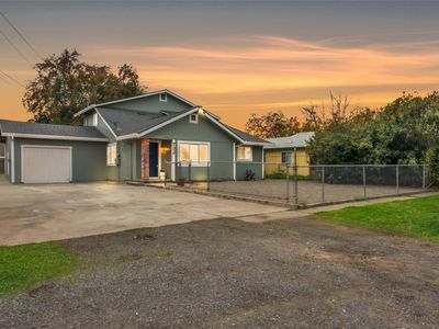 732 Santa Ana Ave, Sacramento, CA, 95838