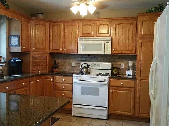 3rd image of 4974 Northfield Dr