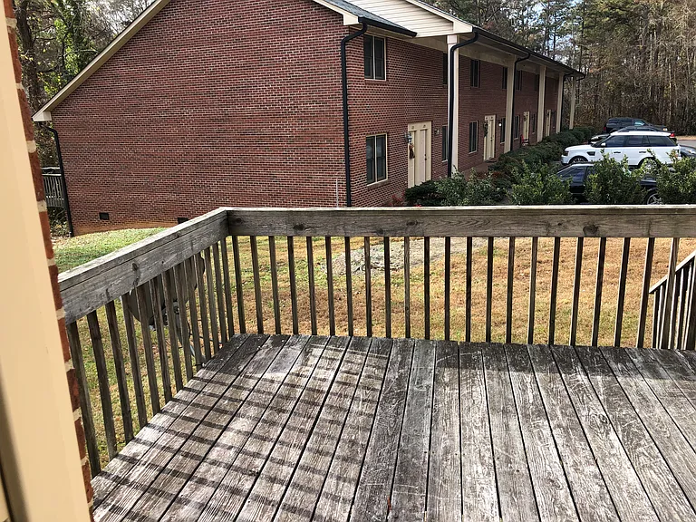 107 Hillcrest Dr — Photo 9