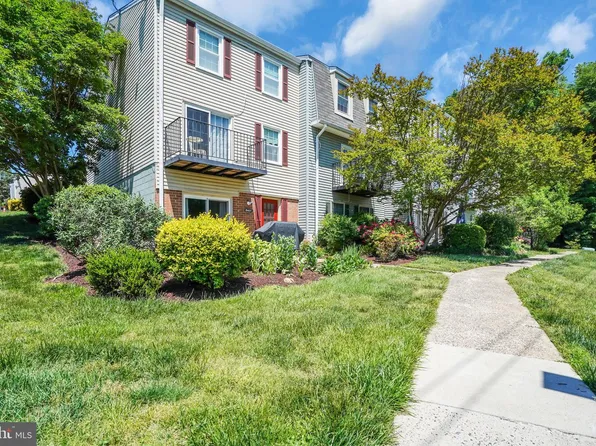 6401 Fenestra Ct #110A, Burke, VA 22015