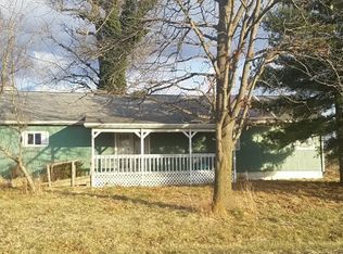 29198 Quarton Rd, Palmyra, IL 62674