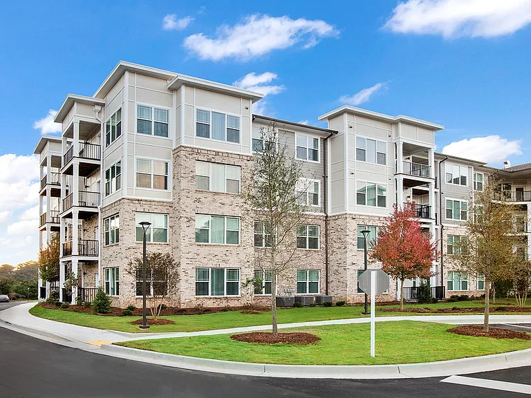 Stonepointe 55+ Apartments — Photo 26