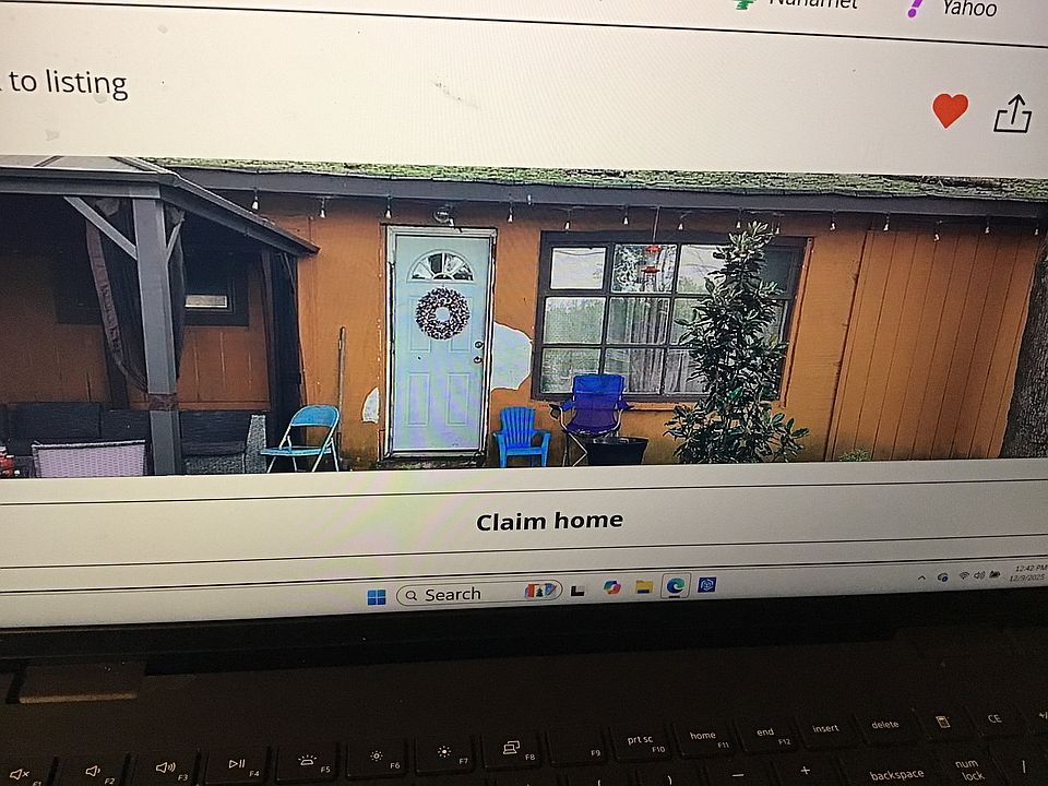 1st image of 2105 Lakeside Dr