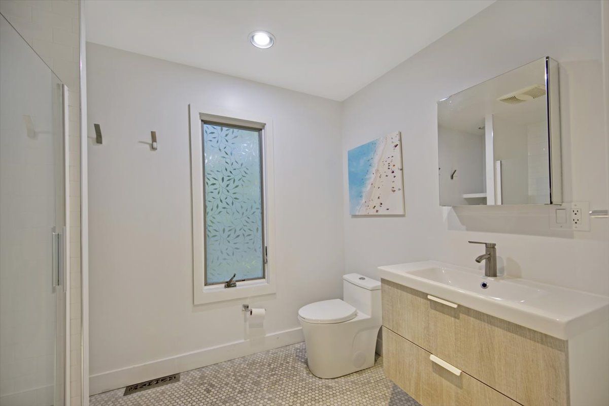  Main Level Full Bath