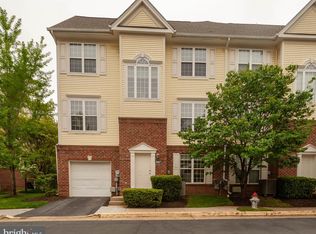 8067 Nicosh Circle Ln #56, Falls Church, VA 22042