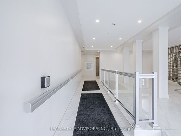 5th image of 65 Shipway Ave #203