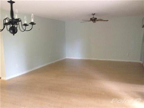4th image of 19233 E Lake Dr