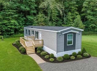 206 Iron Furnace Rd, East Brady, PA 16028