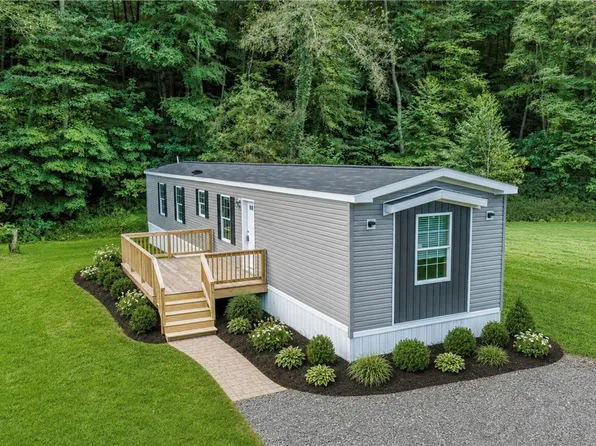 206 Iron Furnace Rd, East Brady, PA 16028