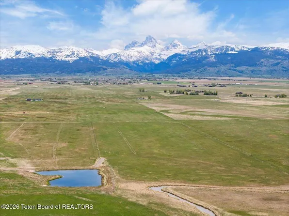 3627 W 3000th, Tetonia, ID 83452