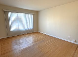 3329 Taraval St #4, San Francisco, CA 94116
